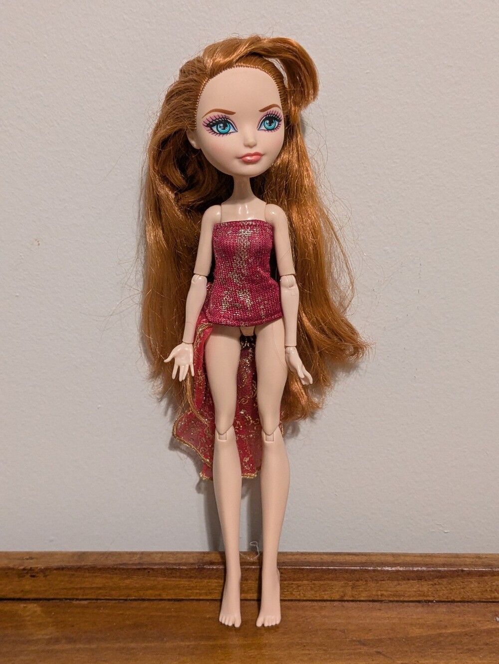 Ever After High Dragon Games Holly O'Hair